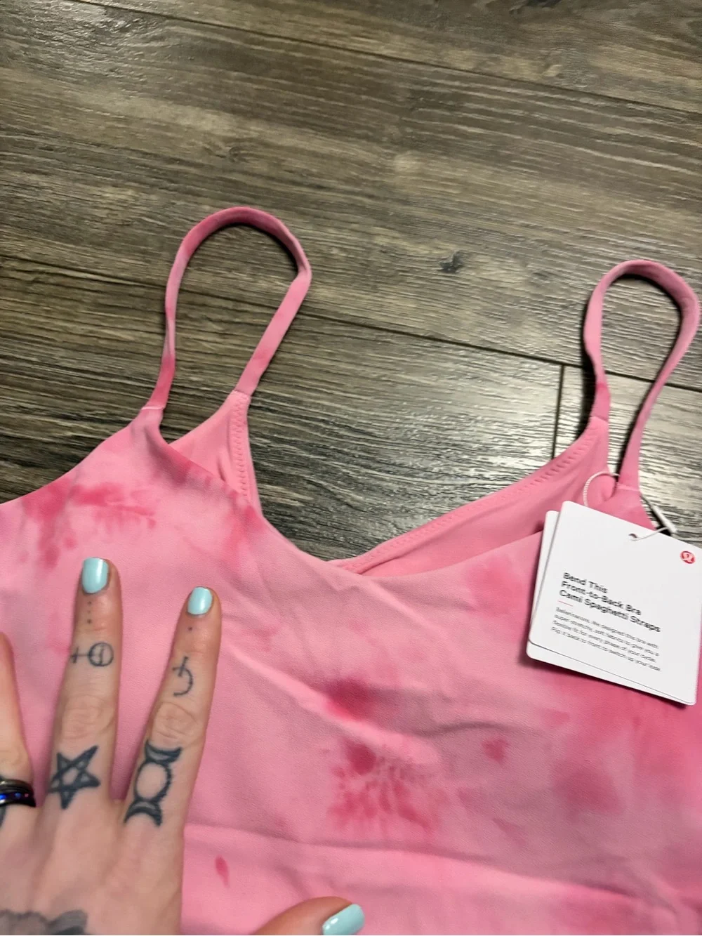NWT Lululemon Cami Spaghetti-Strap Bra (Smoothie Wash Strawberry Multi) Size S/M